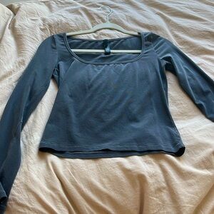 Skims Vintage Cropped LS in Ash